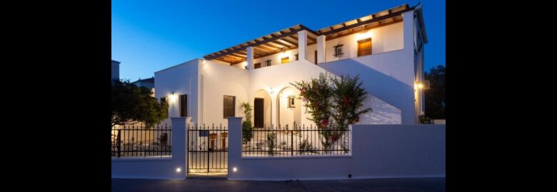 ΞΕΝΟΔΟΧΕΙΟ – VILLA KRIEZI | ΣΠΕΤΣΕΣ